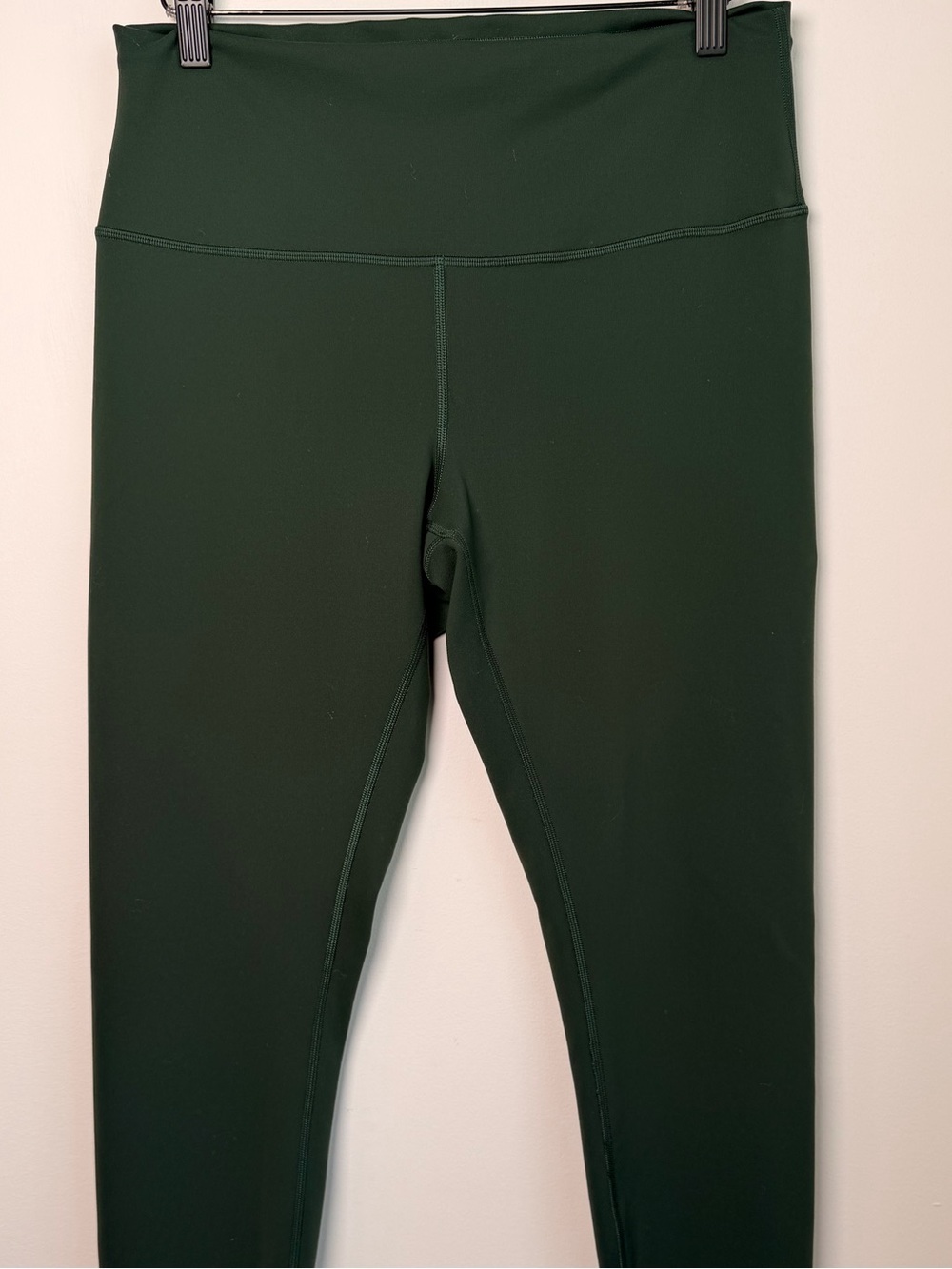 Lululemon Wunder Train High-Rise Tight 28" - Picture 6 of 10